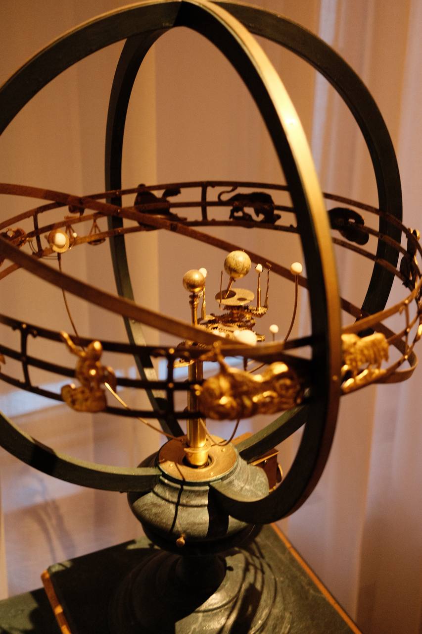 The Eise Eisinga Planetarium, built in 1774, is actually a complete me…
