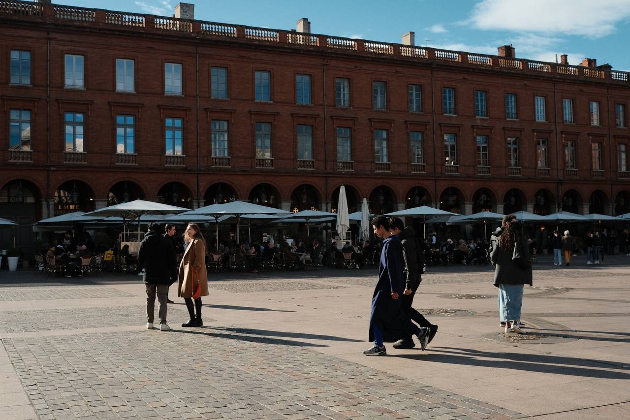 Toulouse, France #cinematiclife #cartravel
