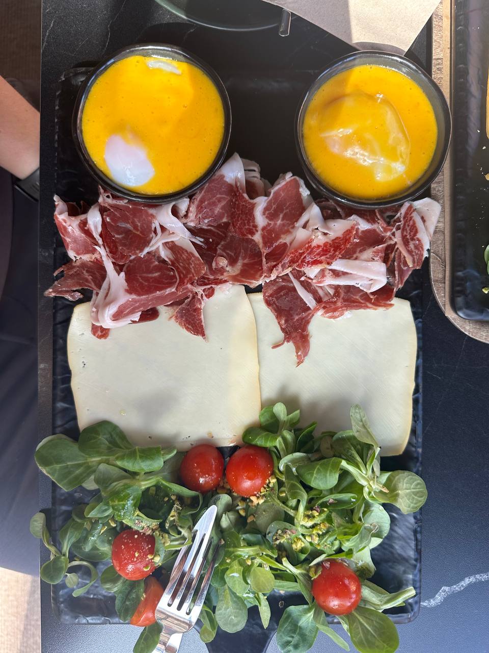Weekly food selection.