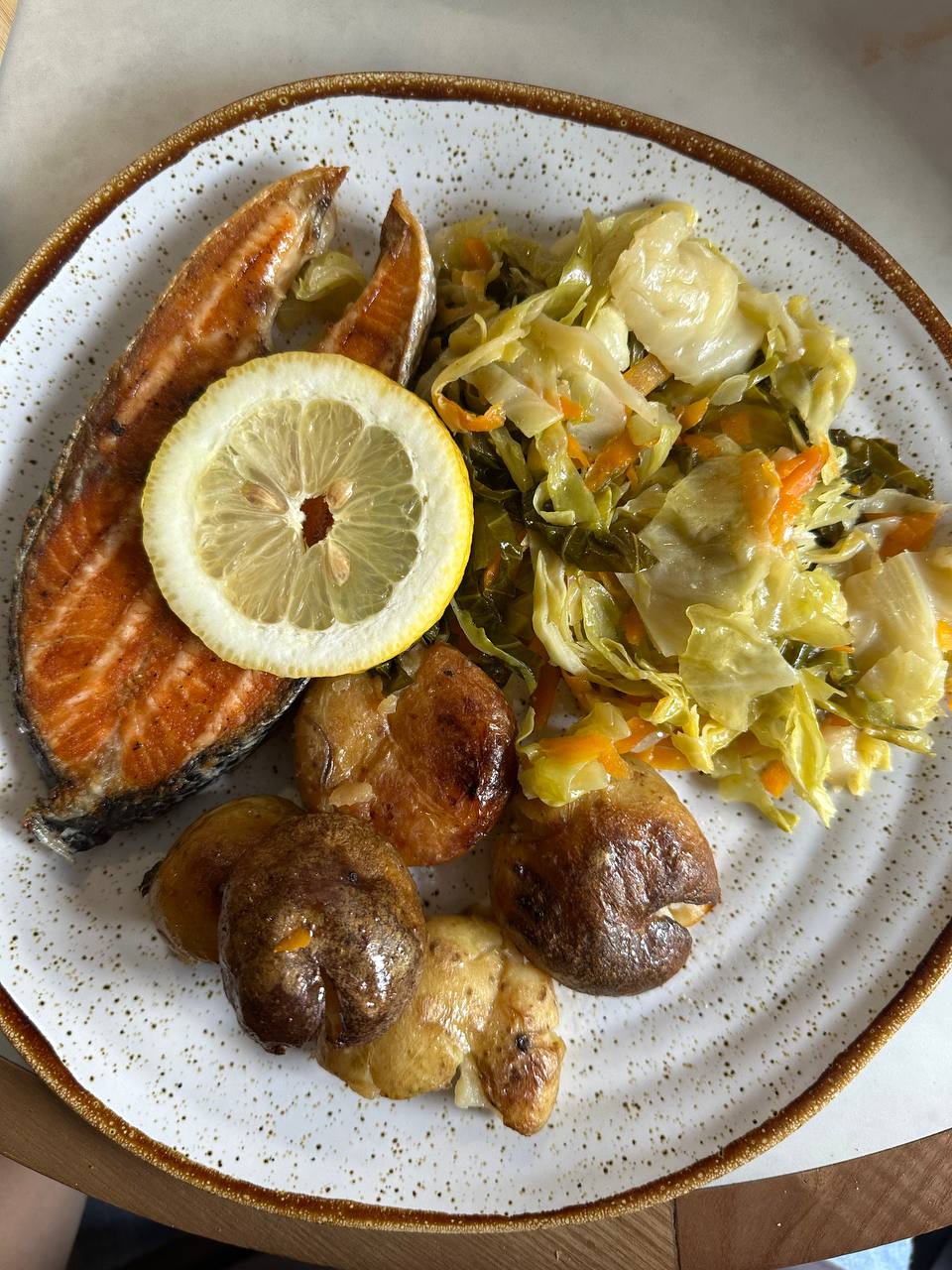 Weekly food selection.