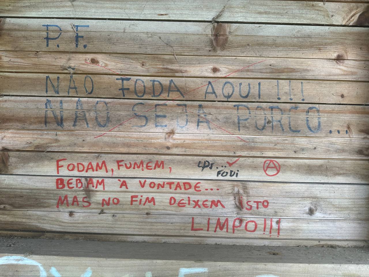 Esmoriz, Portugal Dont fuck here, dont be durty, -- Fuck, smoke, drink…