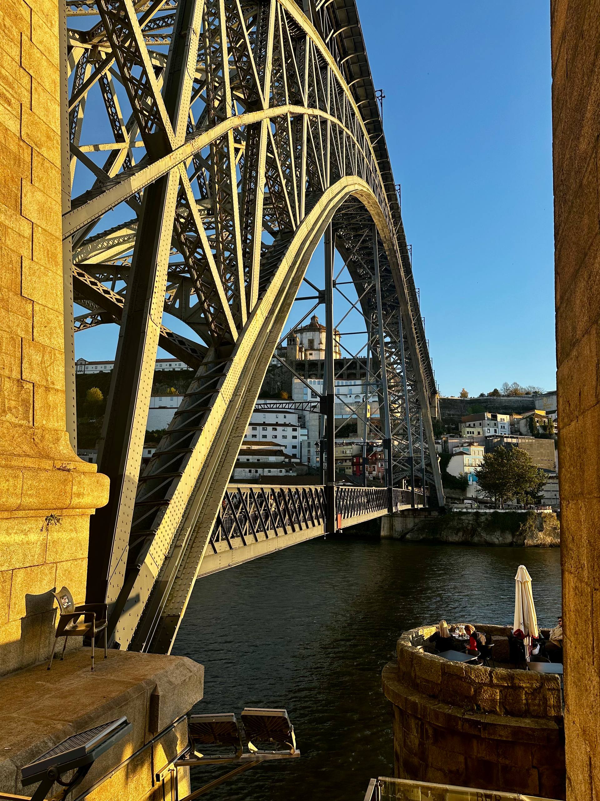 41°8′27″ N  8°36′36″ W – Porto