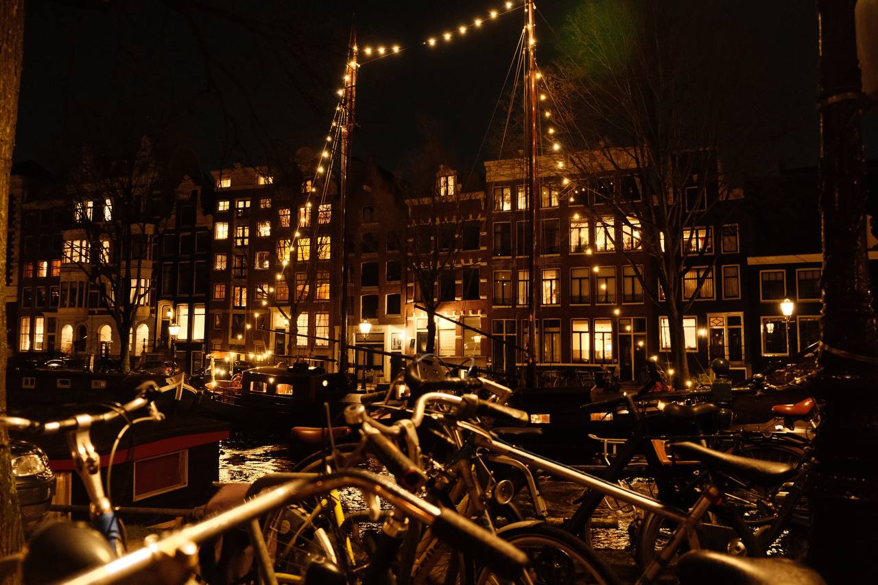 #amsterdam #walk #evening #cinematiclife